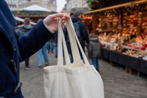 Marchés de Noël et tourisme responsable : conseils pour un séjour respectueux