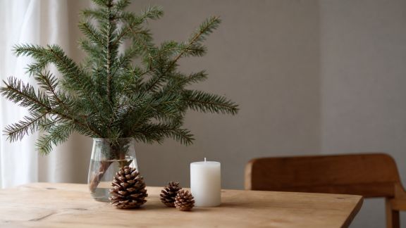 Créer une ambiance de Noël minimaliste : conseils pour un style épuré