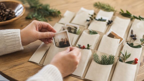 Comment réaliser un calendrier de l’Avent photo souvenir pour immortaliser chaque journée de décembre