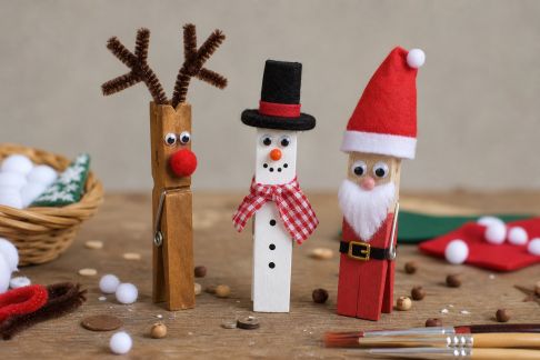 Transformer des pinces à linge en figurines de Noël rigolotes