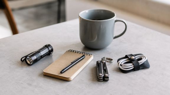 Petits gadgets utiles à offrir sans dépasser 15 euros